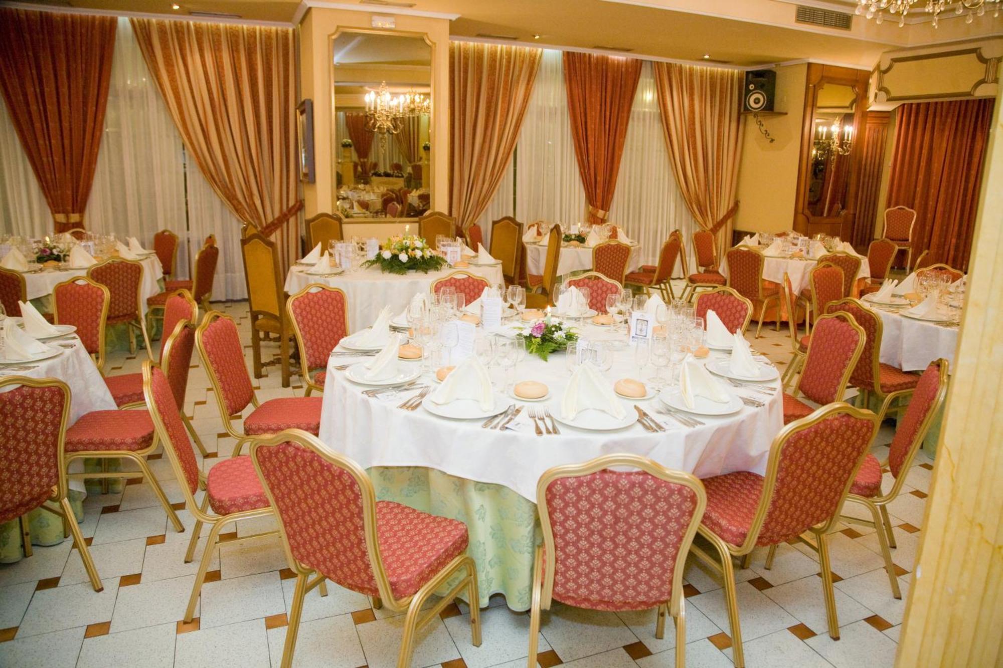 Hotel La Maruxina La Alameda de la Sagra المظهر الخارجي الصورة